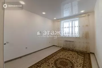 1-комнатная квартира, этаж 2 из 10, 39 м²