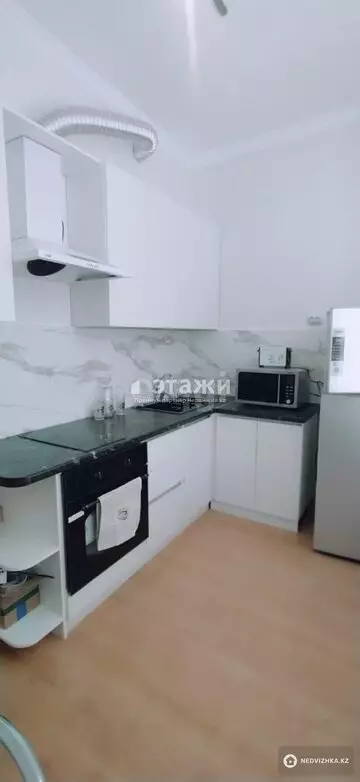 2-комнатная квартира, этаж 7 из 9, 64 м²