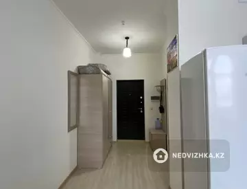 1-комнатная квартира, этаж 9 из 15, 28 м²