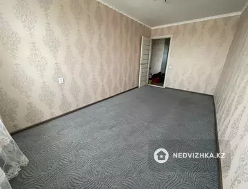 4-комнатная квартира, этаж 9 из 9, 78 м²