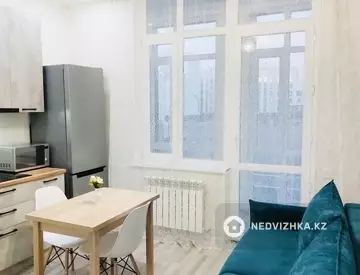 40 м², 1-комнатная квартира, этаж 3 из 9, 40 м², посуточно, изображение - 9