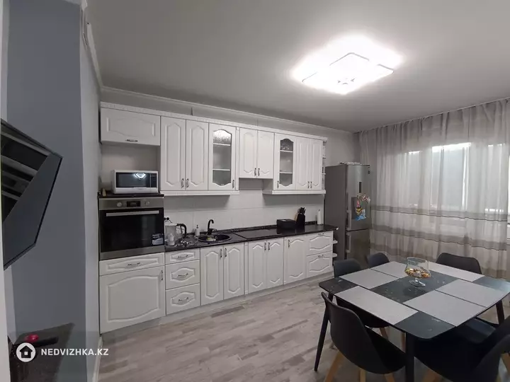 93 м², 2-комнатная квартира, этаж 16 из 16, 93 м², изображение - 1