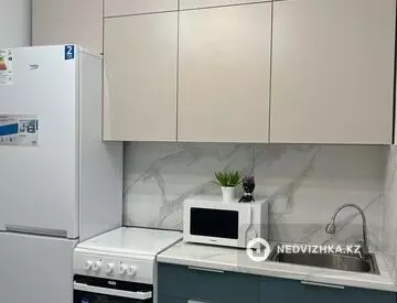 43 м², 2-комнатная квартира, этаж 9 из 10, 43 м², посуточно, изображение - 8