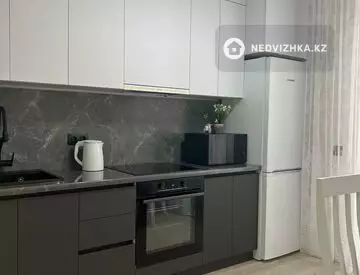 45 м², 1-комнатная квартира, этаж 8 из 9, 45 м², посуточно, изображение - 7