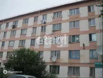 2-комнатная квартира, этаж 3 из 5, 36 м²