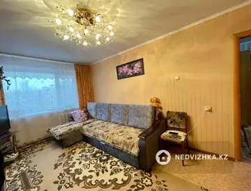 3-комнатная квартира, этаж 4 из 5, 62 м²