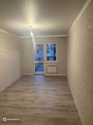 1-комнатная квартира, этаж 8 из 10, 30 м²