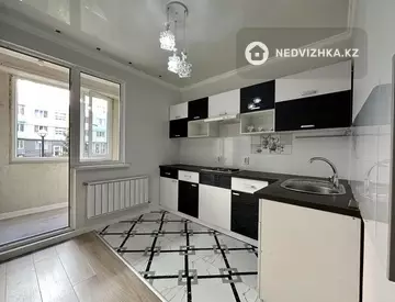 1-комнатная квартира, этаж 1 из 12, 40 м²