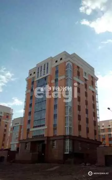 1-комнатная квартира, этаж 3 из 5, 42 м²