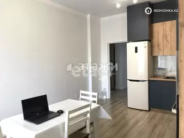 2-комнатная квартира, этаж 8 из 10, 55 м²