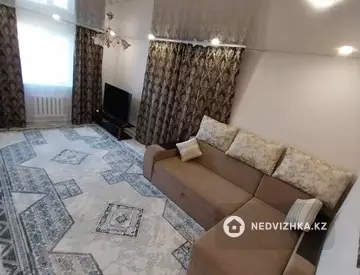 3-комнатный дом, 4 соток, 120 м², посуточно