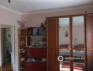 5-комнатный дом, 6.3 соток, 70 м²