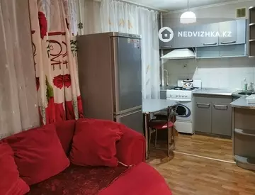 55 м², 2-комнатная квартира, этаж 3 из 5, 55 м², посуточно, изображение - 4