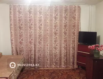 2-комнатная квартира, этаж 2 из 5, 50 м²