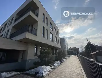 142 м², 4-комнатная квартира, этаж 3 из 4, 142 м², изображение - 3