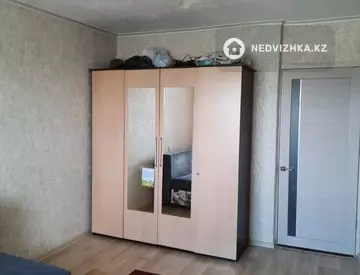 2-комнатная квартира, этаж 9 из 9, 48 м²