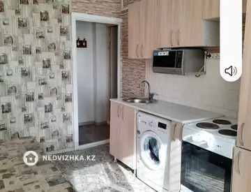 47.6 м², 2-комнатная квартира, этаж 9 из 9, 48 м², изображение - 3