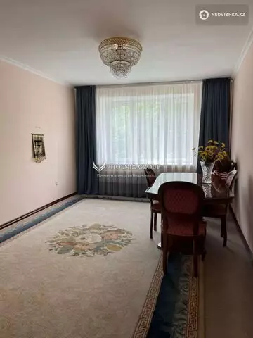 3-комнатная квартира, этаж 5 из 5, 82 м²