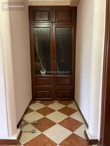 3-комнатная квартира, этаж 5 из 5, 82 м²