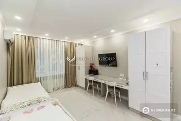 3-комнатная квартира, этаж 1 из 9, 85 м²