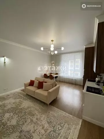 2-комнатная квартира, этаж 5 из 10, 47 м², на длительный срок