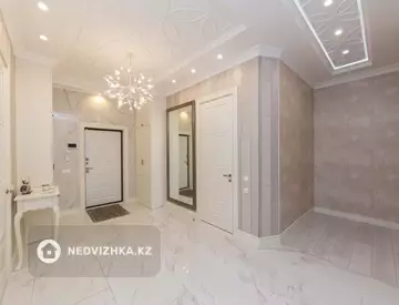 172 м², 4-комнатная квартира, этаж 15 из 15, 172 м², изображение - 1