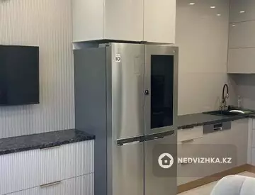 4-комнатная квартира, этаж 12 из 12, 120 м²