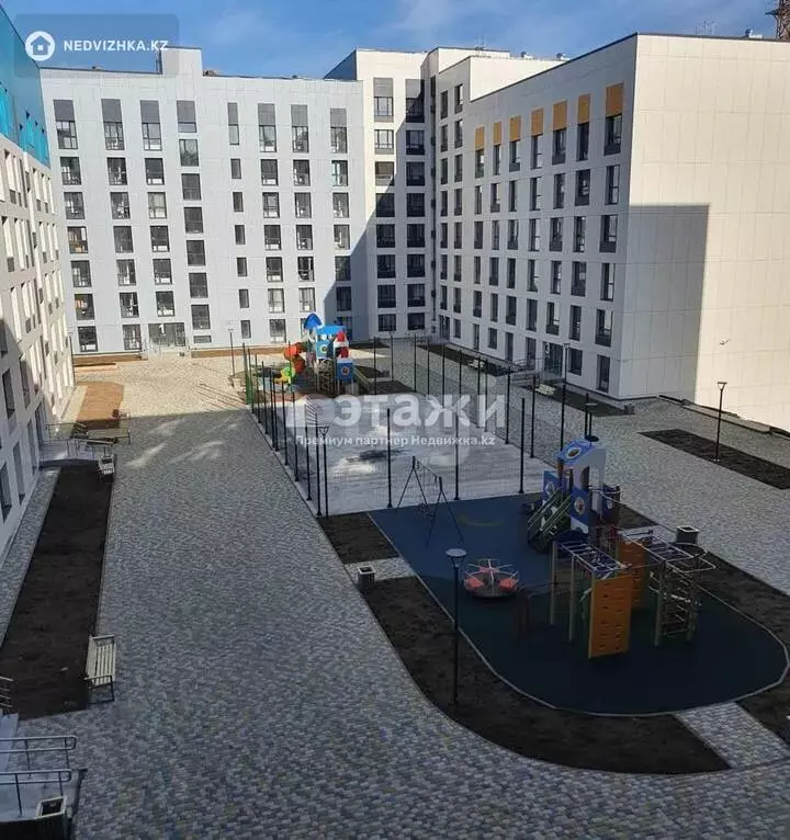 58.5 м², 2-комнатная квартира, этаж 10 из 12, 58 м², изображение - 1