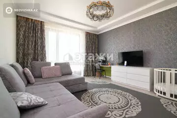 3-комнатная квартира, этаж 11 из 11, 113 м²