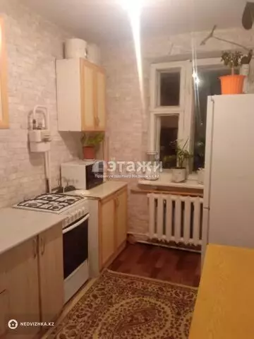 3-комнатная квартира, этаж 5 из 5, 61 м²