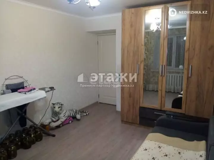 71 м², 3-комнатная квартира, этаж 2 из 10, 71 м², изображение - 1