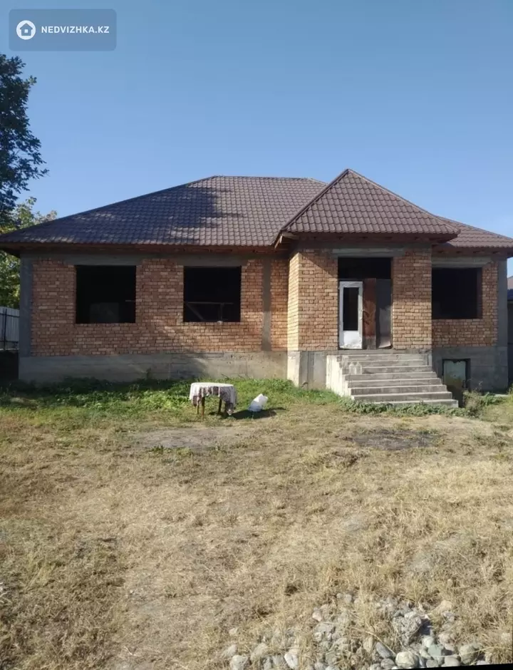 160 м², 6-комнатный дом, 12 соток, 160 м², изображение - 1