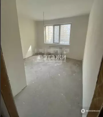 2-комнатная квартира, этаж 3 из 12, 55 м²