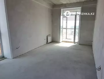 2-комнатная квартира, этаж 12 из 12, 74 м²