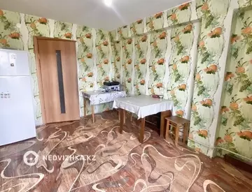 1-комнатная квартира, этаж 9 из 9, 48 м²