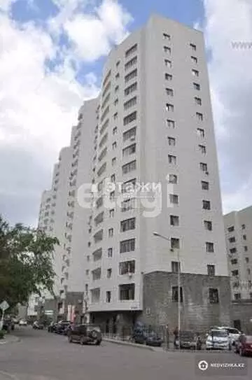 3-комнатная квартира, этаж 9 из 18, 110 м²