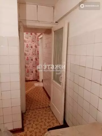 2-комнатная квартира, этаж 3 из 5, 44 м²