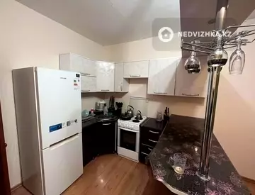 2-комнатная квартира, этаж 9 из 9, 56 м²