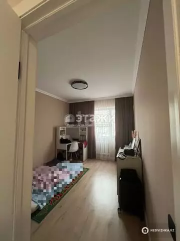 3-комнатная квартира, этаж 4 из 13, 74 м²