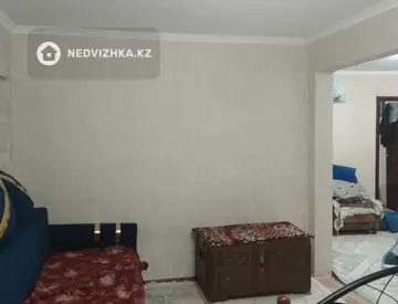 3-комнатная квартира, этаж 1 из 5, 89 м²