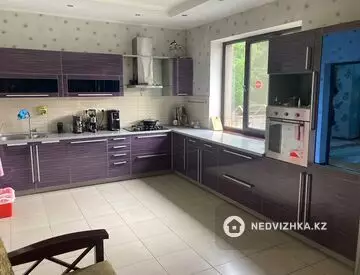 390 м², 6-комнатный дом, 10 соток, 390 м², изображение - 11