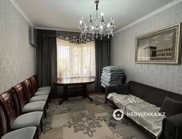 93 м², 5-комнатная квартира, этаж 4 из 5, 93 м², изображение - 2