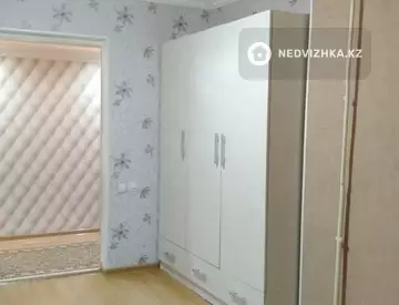 3-комнатная квартира, этаж 4 из 5, 61 м²