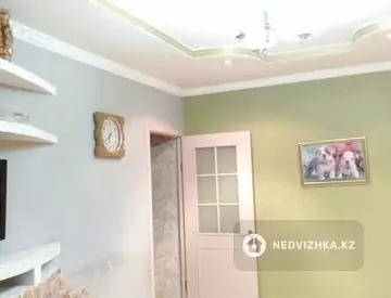 3-комнатная квартира, этаж 4 из 5, 61 м²