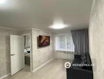 40 м², 2-комнатная квартира, этаж 1 из 5, 40 м², посуточно, изображение - 2