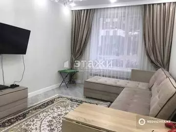 2-комнатная квартира, этаж 1 из 12, 66 м²