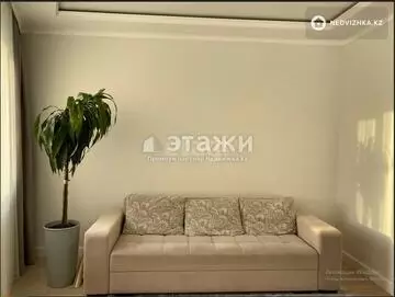 3-комнатная квартира, этаж 12 из 24, 80 м²