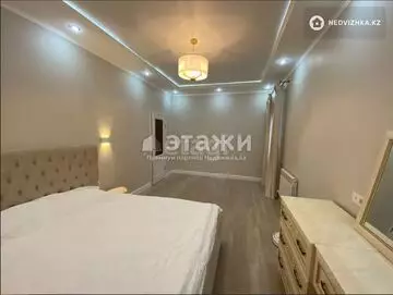 3-комнатная квартира, этаж 12 из 24, 80 м²