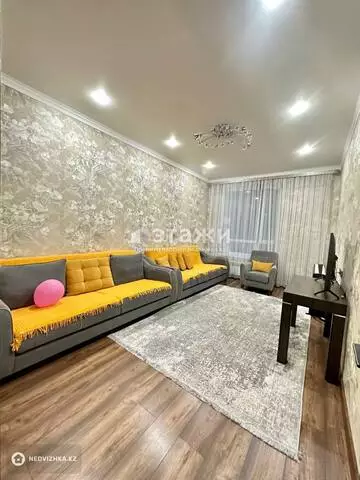 2-комнатная квартира, этаж 5 из 12, 66 м²