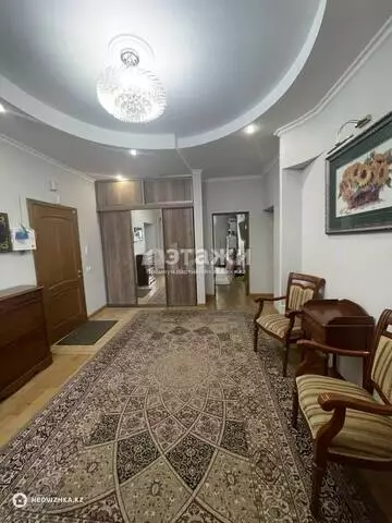 200.3 м², 5-комнатная квартира, этаж 3 из 10, 200 м², изображение - 29